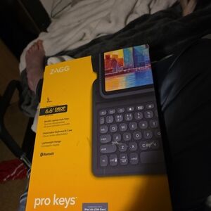 ZAGG Pro Keys Detachable Keyboard Case - Black